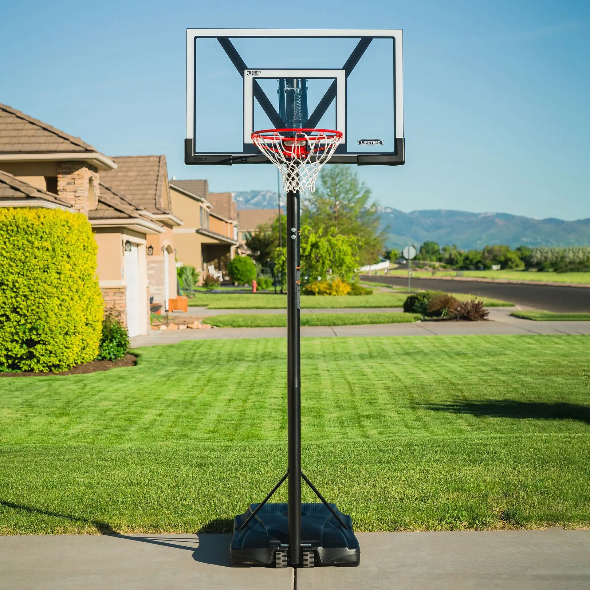 Lifetime Shatter Proof Outdoor Hoop