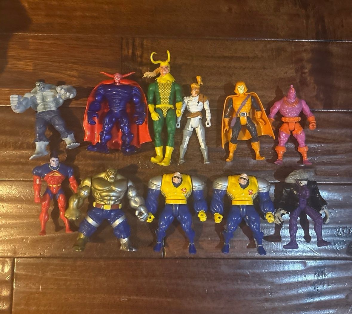Lot of 11 Vintage marvel Figures