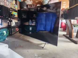 Samsung QLED 6 Series 82in Tv