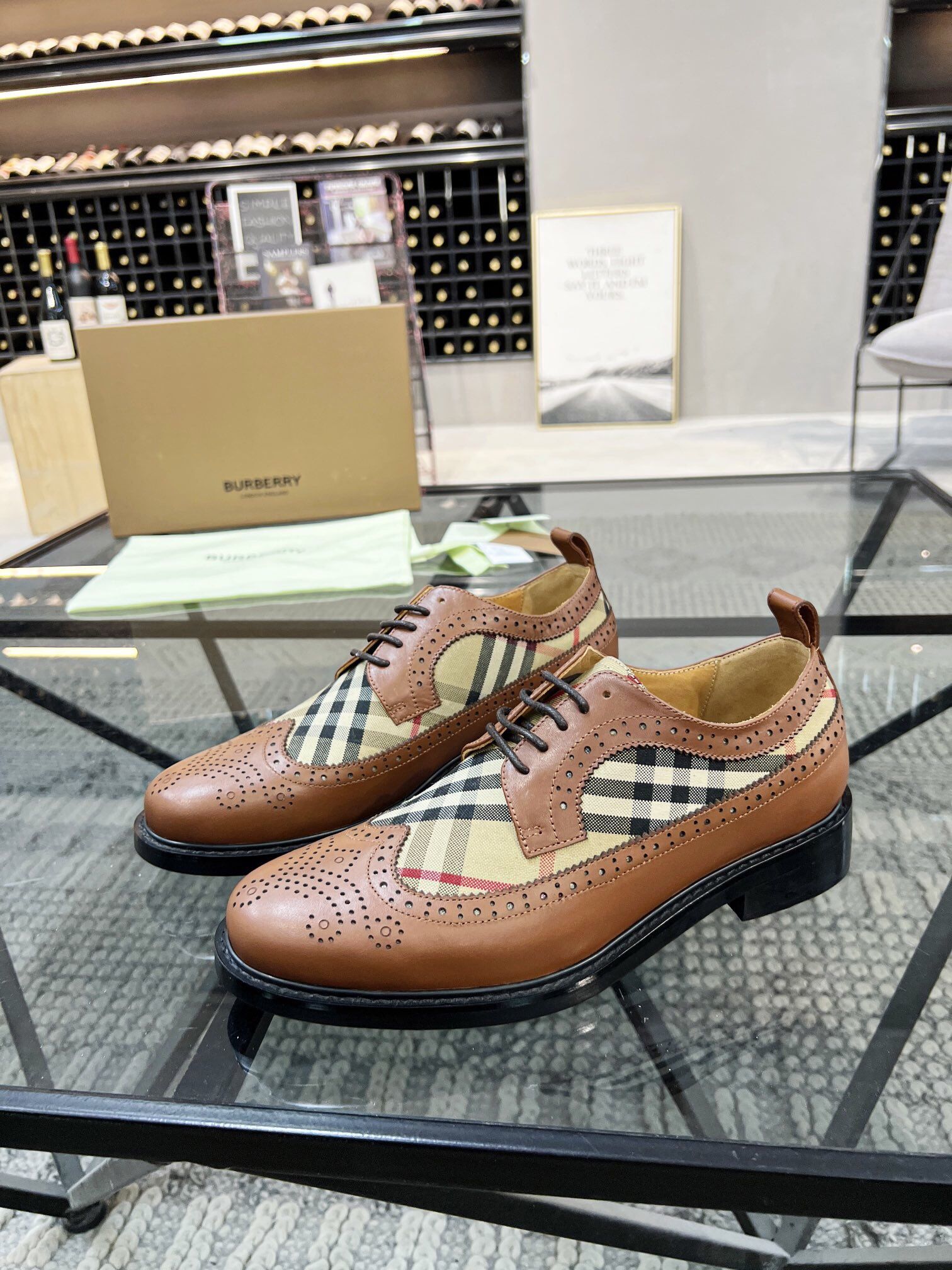 BBR Men’s Leather Shoes With Box New