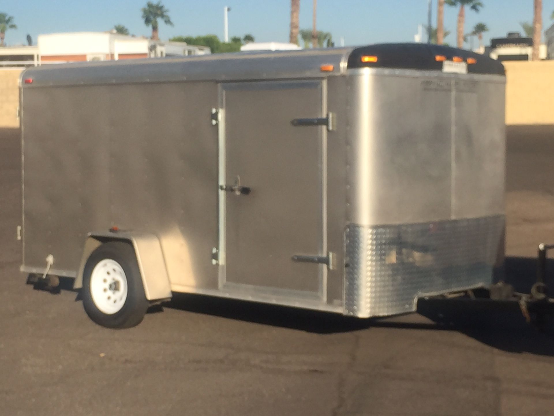 6X 12 enclosed trailer with electric brakes