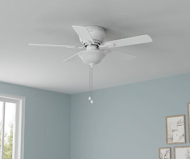 Harbor Breeze Ceiling Fan With Light ( 5 -Blade )