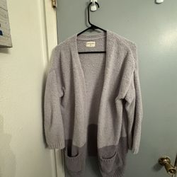 grey cardigan 