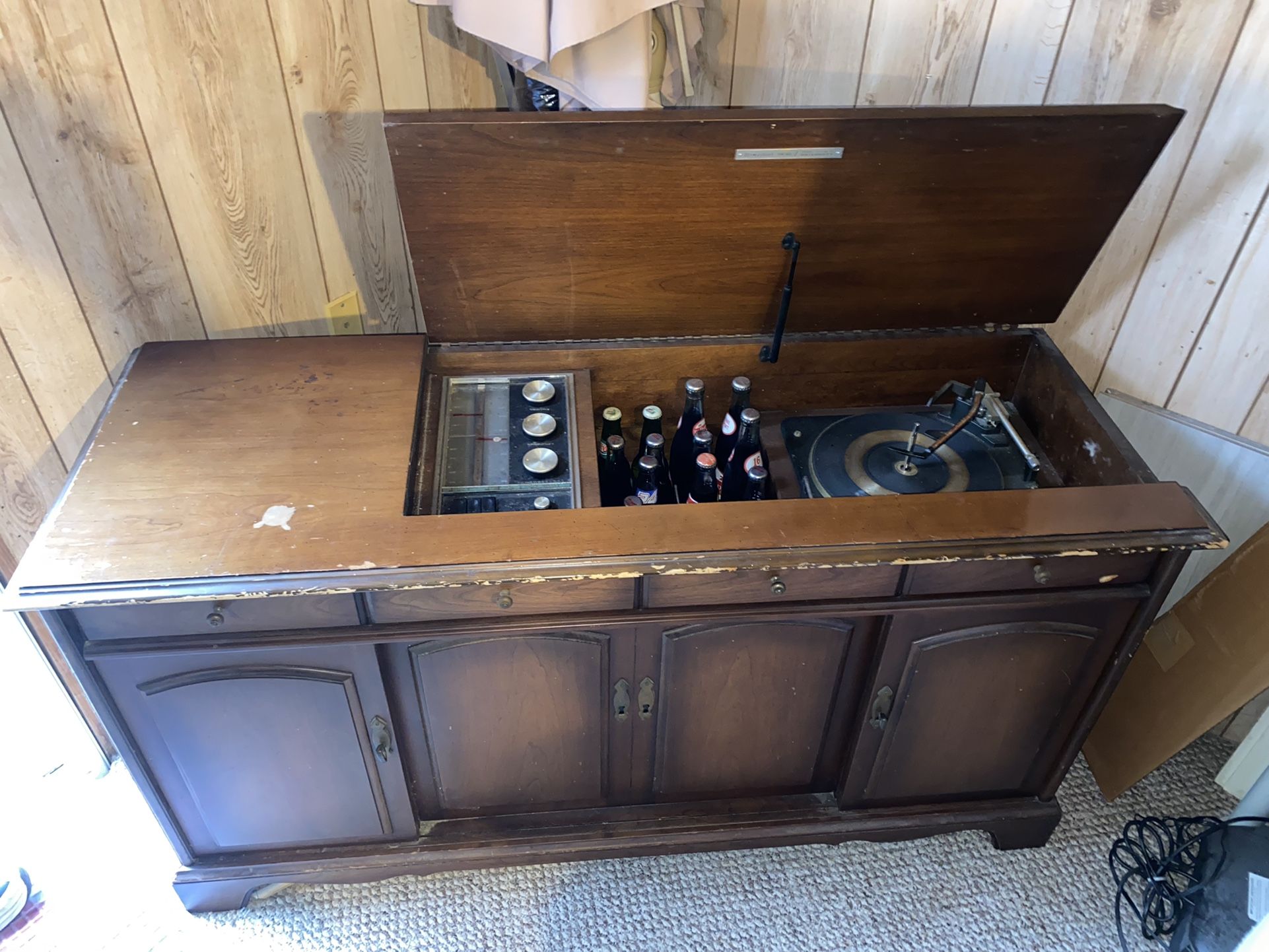 Record/speaker Box Antique