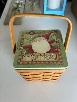 Christmas Small Basket with Egg