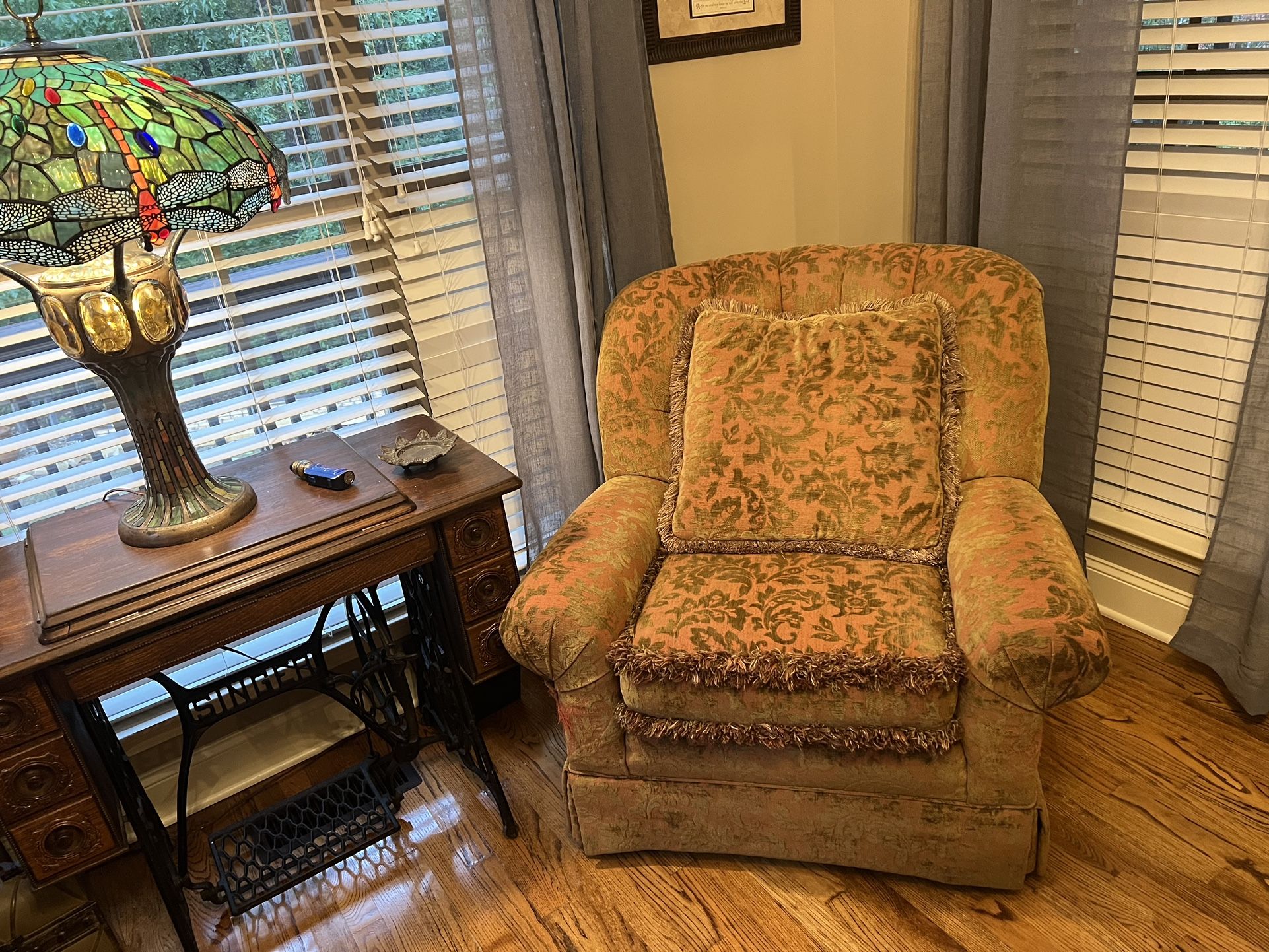 Swivel Rocker Chair