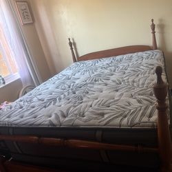 Queen Bed