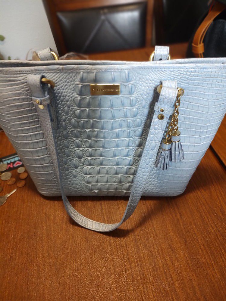 Brahmin Handbag in Sapphire for Sale in Las Vegas, NV - OfferUp