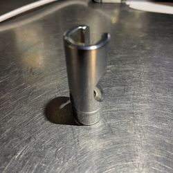 Snap On Tools 12 mm Line Wrench Socket