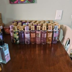 NEW VICTORIAS SECRET  BODY MIST BUNDLE  $480 