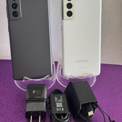 Samsung Galaxy S21 5g (128gb) Black / White UNLOCKED