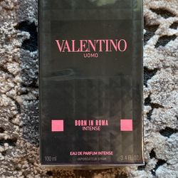 *BRAND NEW* Valentino UOMO