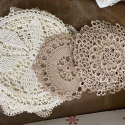 Vintage Crochet Doilies 