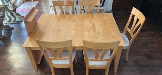 Solid maple table with 5 chairs