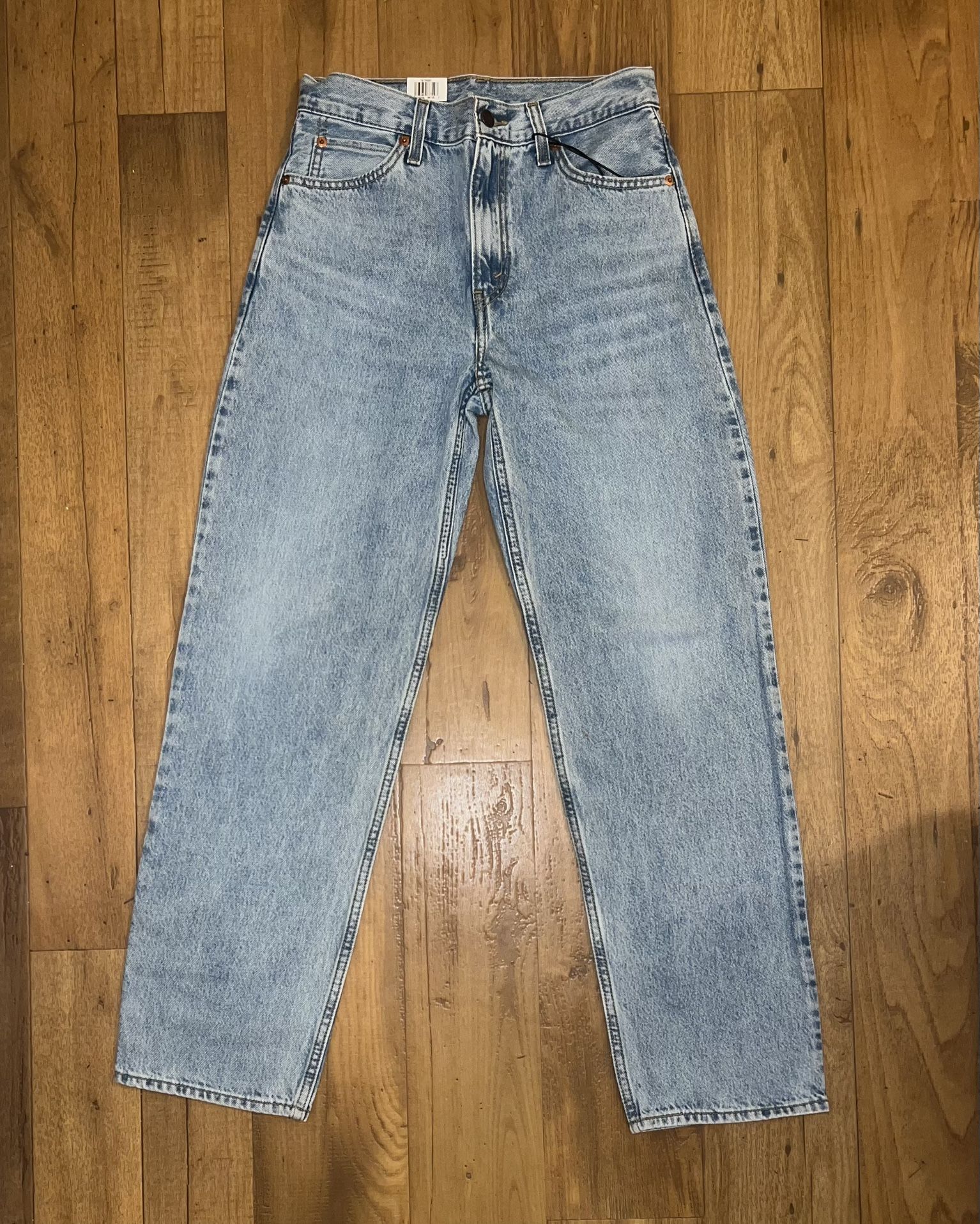 Levi’s Women’s Premium Dad Jeans 26x30 – High Rise Light Wash