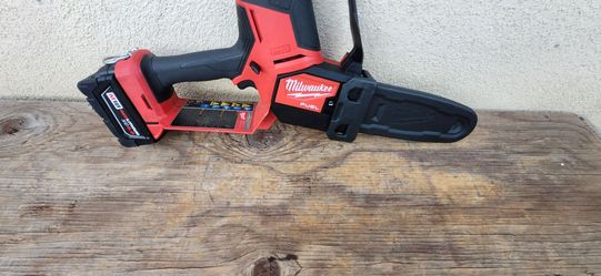 Milwaukee motosierra 8" Tool Battery 5ah