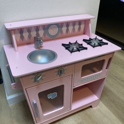 Kids Play Kitchen