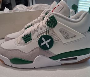 Jordan 4s skateboards 9 in a half