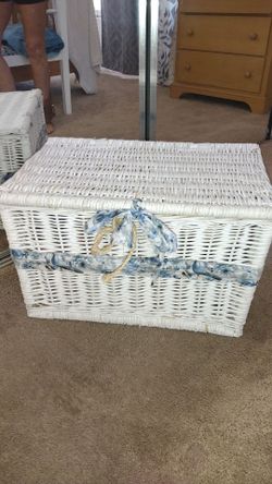 Shabby chic chest country style