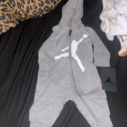 Jordan Outfit One Piece 0-3M