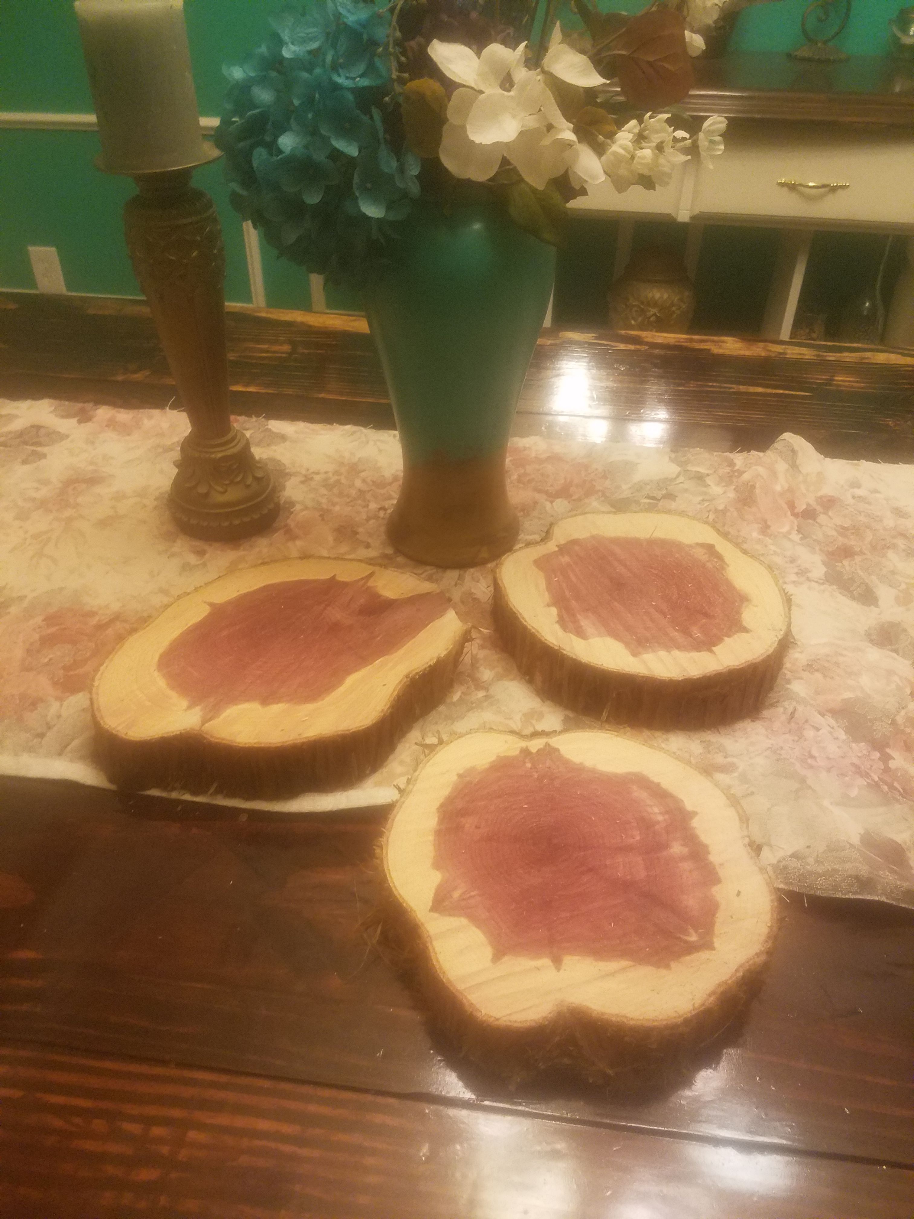 Cedar red wood sump centerpiece for wedding party's