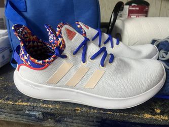 Adidas Women’s Cloudfoam Shoes Size 8 Brand New