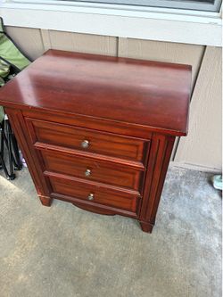 Free night stand