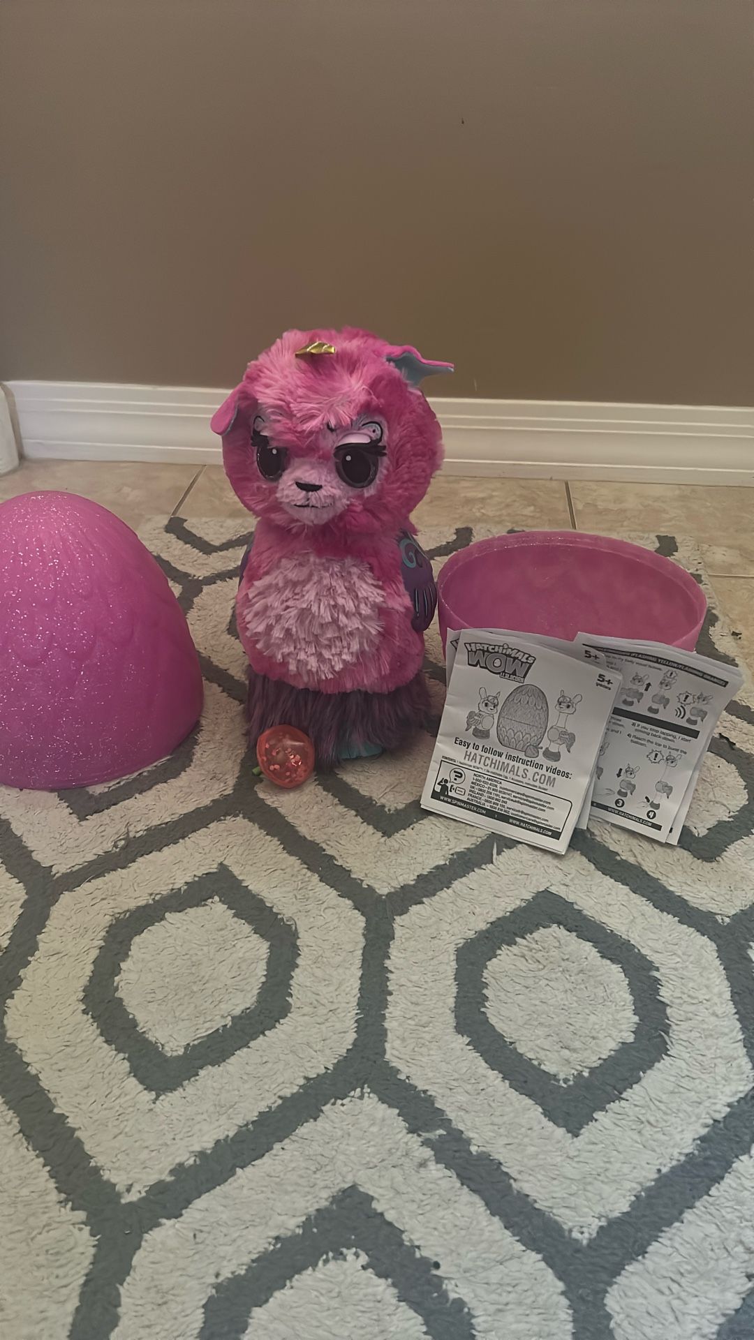 Jumbo Hatchimal