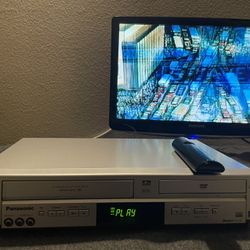 Panasonic DVD VHS Combo 