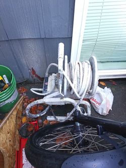 Titan 440 Electric Airless Paint Sprayer 