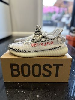 Yeezy 350 Zebra Sz 11 VNDS