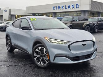 2025 Ford Mustang Mach-E