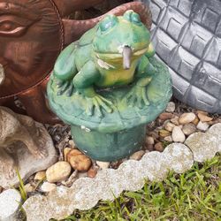 Cute Concrete Frog Spitter For A Pond Or Your Pool Or Whatever
