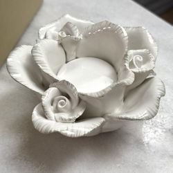NEW white lotus tea candle holder 