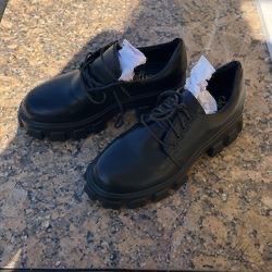 Women’s /girls Shoes, So Me  brand, $5
