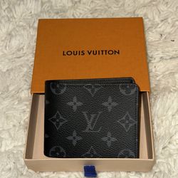 Louis Vuitton Men’s Wallet 
