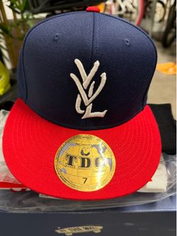 YVL hat navy/red