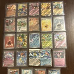 24 Pokémon Trading Cards 