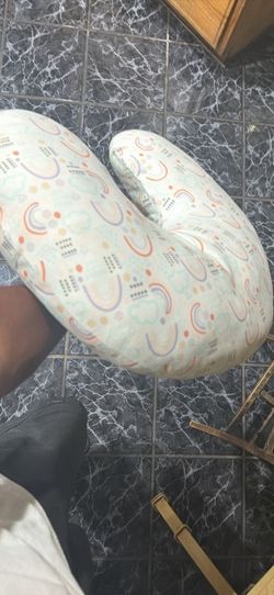 Free Boppy pillow