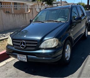 2001 Mercedes-Benz M-Class