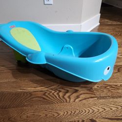 Fisher-Price Whale Of A Tub