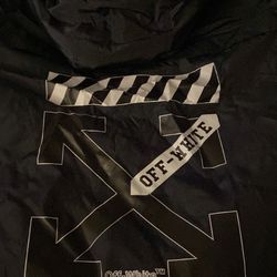 off white coat size small-medium
