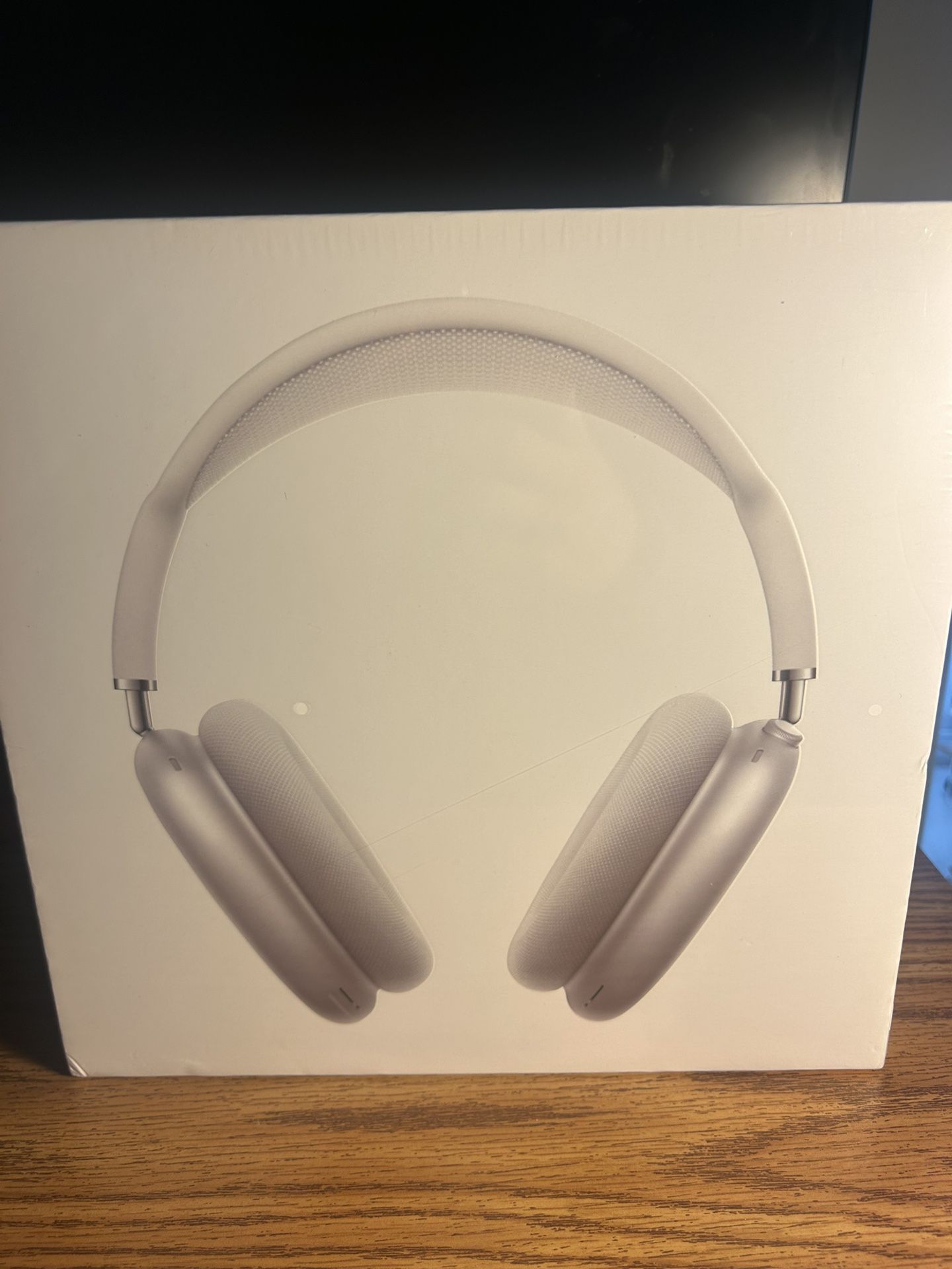 Apple Mac Headphones New Unsealed