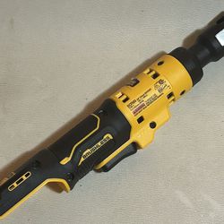 DeWalt XTREME 12-volt Max Variable Speed Brushless 3/8-in Drive Cordless Ratchet Wrench (Bare Tool)