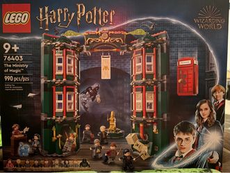 Never opened Harry Potter Lego set 76403