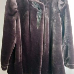 Sasson New York Paris Women's Faux Fur