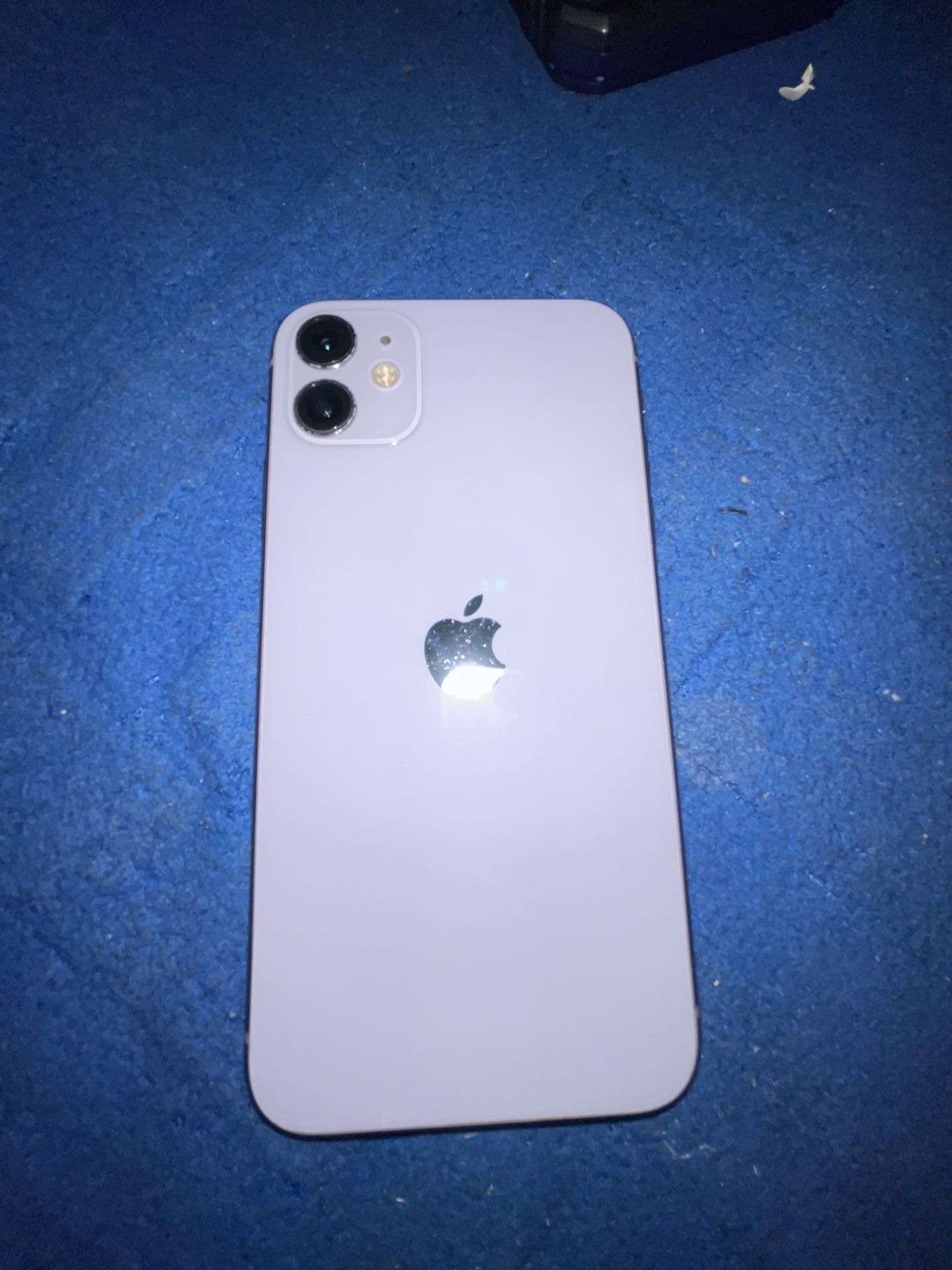 iPhones 11 work perfect unlocked for any company ready to connect 