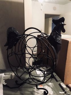 Rooster wine rack