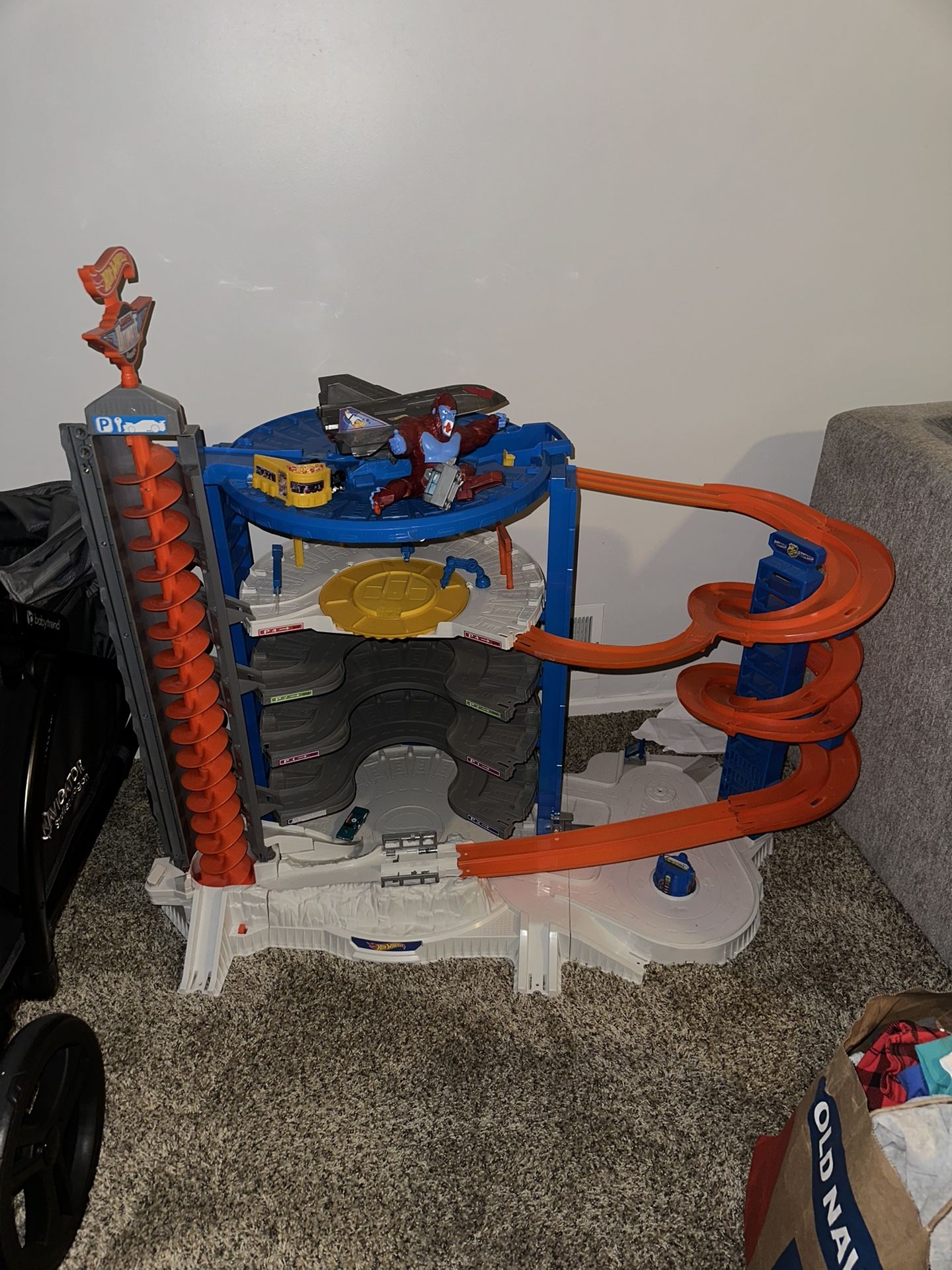 Hot Wheels Ultimate Garage