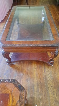 Glass Coffe Table And 2 Table Nice Wood